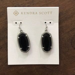 Kendra Scott Dani earrings